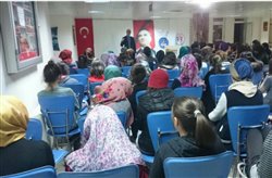 Sakarya Atatürk Kız Öğrenci Yurdu Semineri